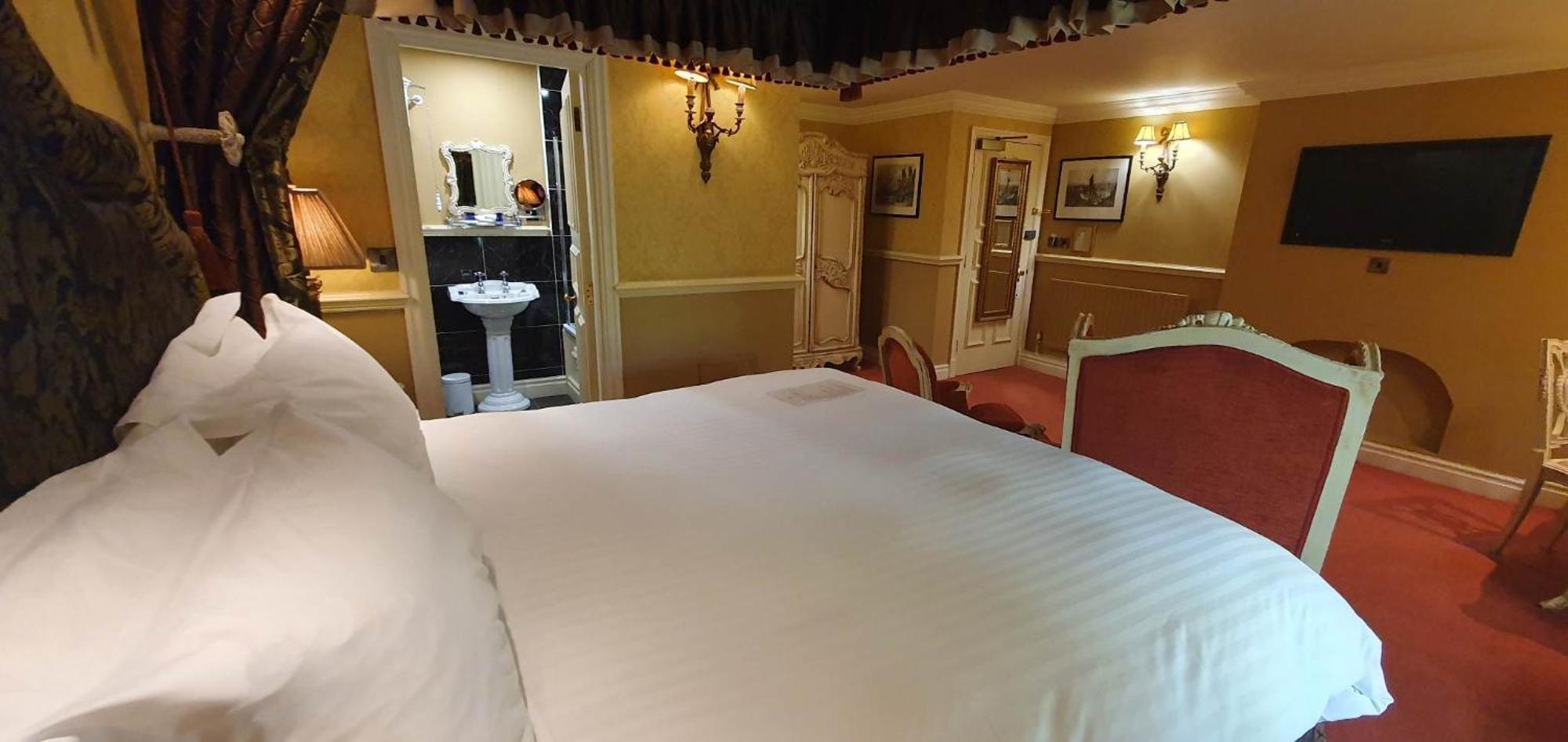 צ'סטר-לה-סטריט Lumley Castle Hotel מראה חיצוני תמונה